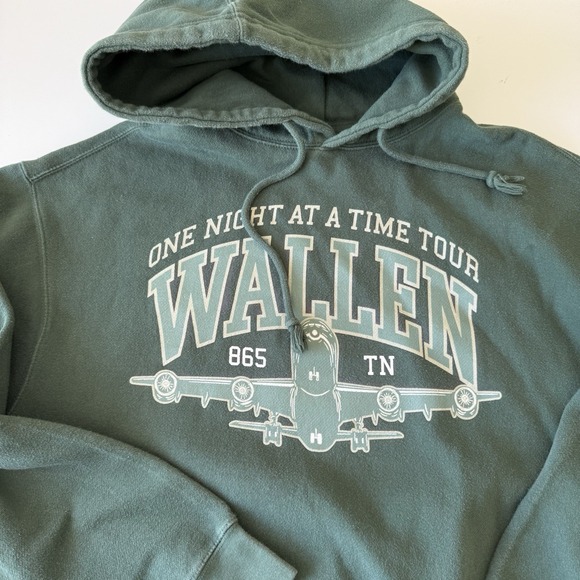 Morgan Wallen One Thing at a Time 2024 Tour Hoodie Sweatshirt Green Size Large - Picture 2 of 4